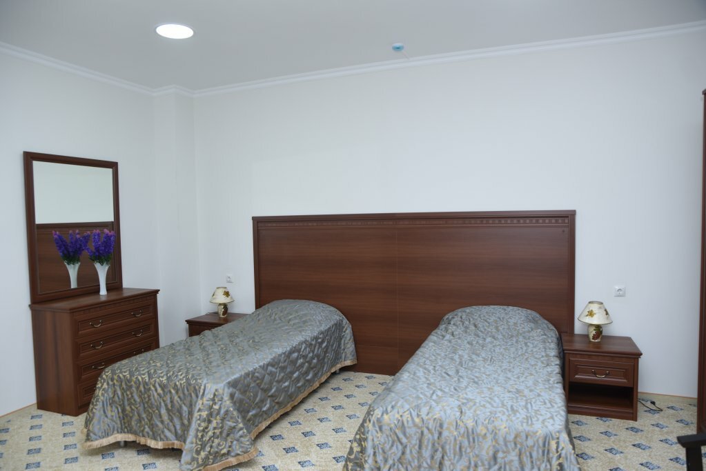 Гостиница Континент Грозный-90