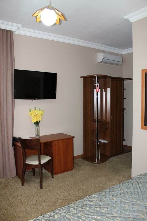 Гостиница Континент Грозный-85