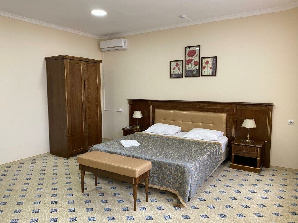 Гостиница Континент Грозный-76