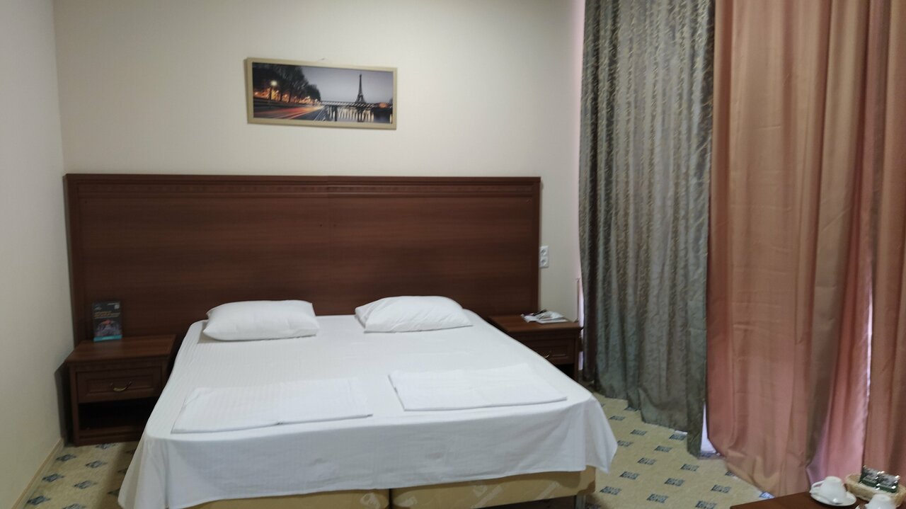 Гостиница Континент Грозный