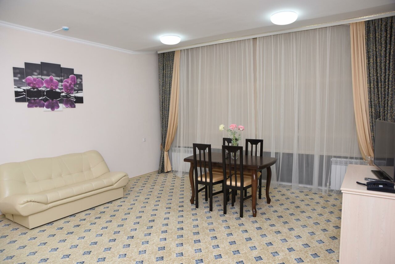 Гостиница Континент Грозный-70