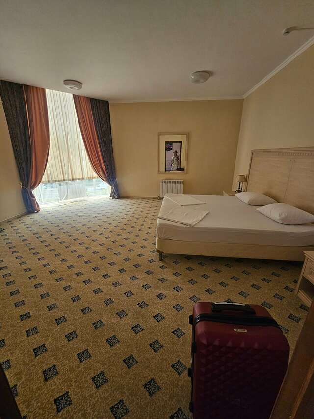 Гостиница Континент Грозный-183