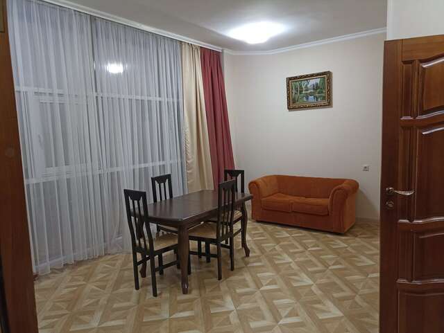 Гостиница Континент Грозный-215